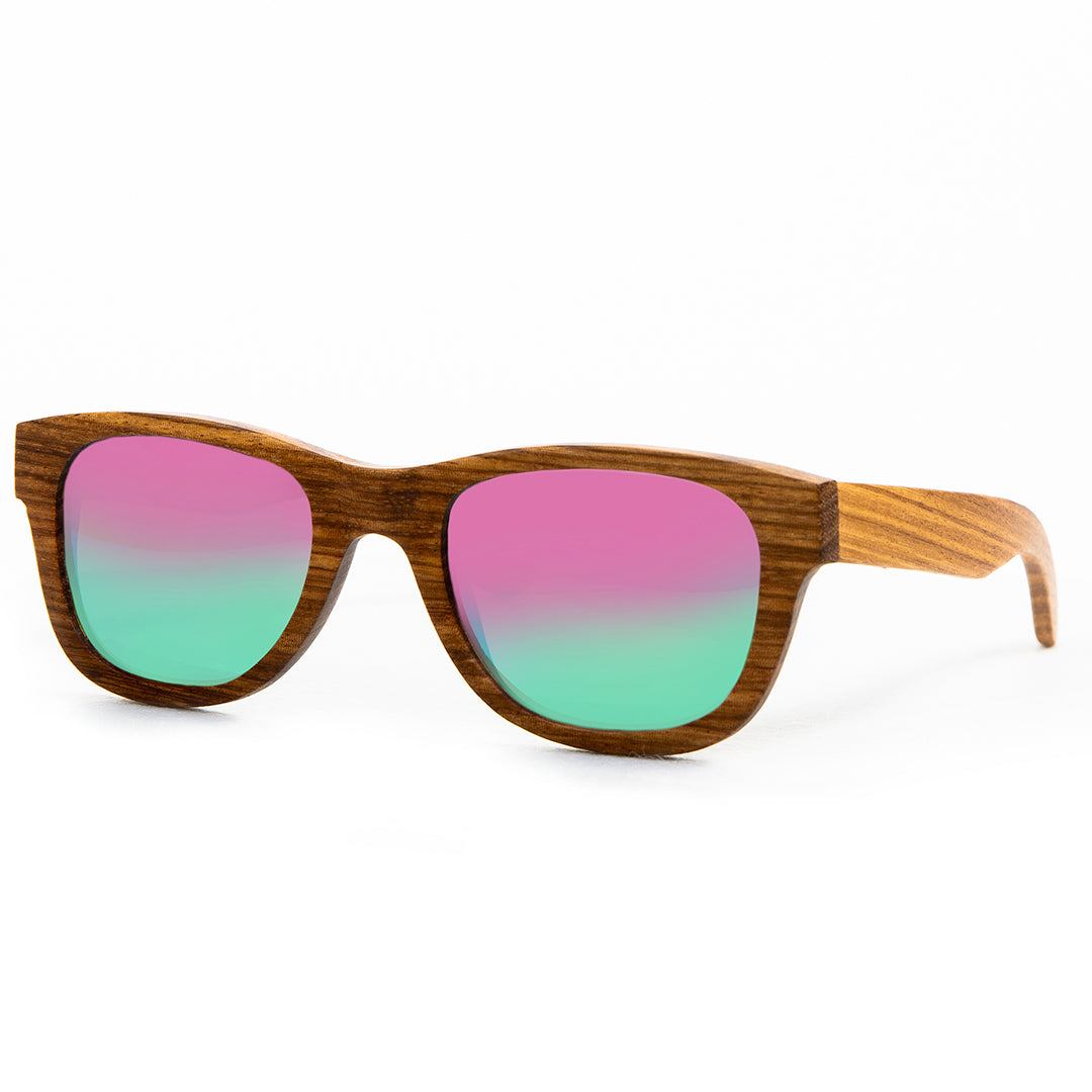 Natural Wood with Polarized Lens