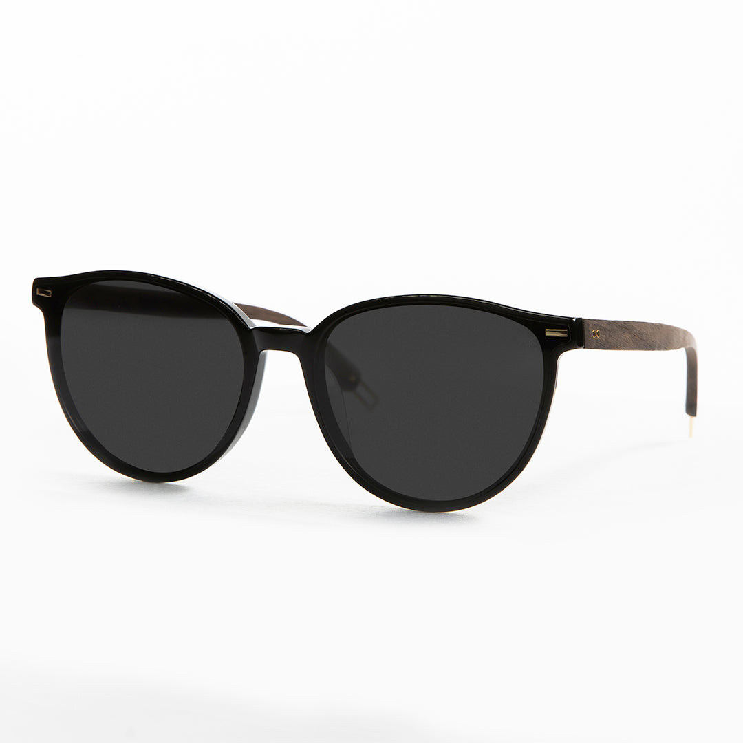 Dark Wood Cat Eye with Polarized Lens: Black