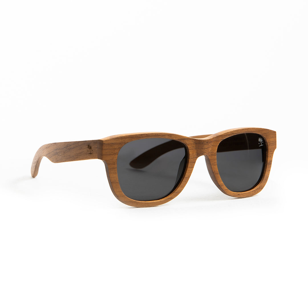 Natural Wood with Polarized Lens